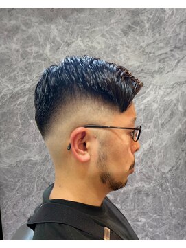 リバティシェアバーバー 銀座2nd(LIBERTY SHARE BARBER) ちょい柔フェードスタイル