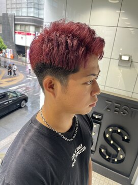 ヘアーアンドメイク ビス(HAIR&MAKE bis) レッドカラー/チェリーレッド/暖色カラー