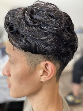 ヘア ナヴォーナ 大浦店(hair NAVONA) サイドパート、ニュアンスパーマ