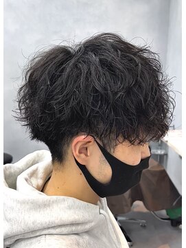 エレナ(elena) ツイストスパイラルパーマニュアンスパーマメンズマッシュ