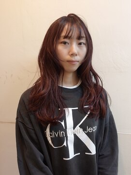 ネアー 新潟(NEER) ディープレッド◯カシスレッド◯レイヤーカット