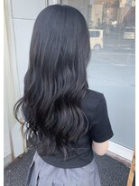 クオリア(Quaria)&nbsp;コテ巻きロングスタイル