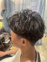 エルア(elua)&nbsp;メンズナチュラルパーマ