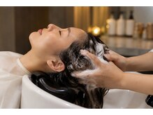 「HEAD SPA」すべての施術に、頭皮ケアという考え方を。［ヘッドスパ／川口東口］