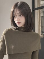 ユーフォリア 青山(Euphoria) ミディアムボブ外ハネシースルーバングアッシュブラウン青山