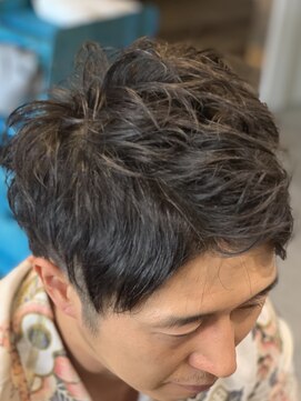 ルアナ ヘアアンドビューティ(Luana hair&beauty) 2ブロックショート