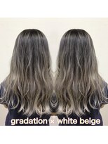 ヘアーメイク トレコローリ(hair make trecolori)&nbsp;【trecolori 津田沼】グラデーション × ホワイトベージュ
