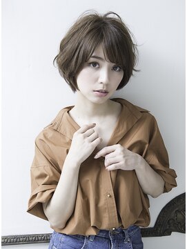 ラ フォルム(La forme) 大人可愛い小顔ひし形ショート