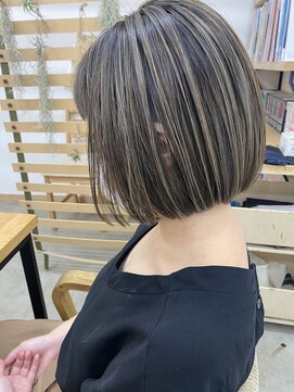 キューズ クラブ(cuz KLUB) 【cuzKLUB】コントラストハイライト×ボブ