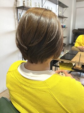 サラ(sarah) ナチュラルブラウン/ショートボブ