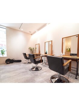 大人がリラックスできるプライベートサロン―。野方駅から徒歩1分なのも嬉しいポイント＊