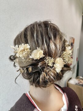 シャルムバイケンジ(Charm.by KENJE) 【シニヨン】結婚式/二次会/同窓会/銀座/有楽町/成人式/卒業式