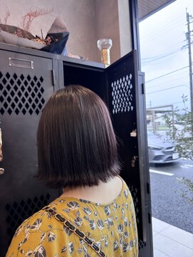 アチーブリス(achieve Liss) 切りっぱなし外ハネボブ立体感 暗髪グレージュこなれヘア