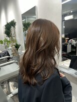 クロ(Chro)&nbsp;レイヤーカット×グレージュカラー