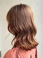 アート ヘア アップップ(ART HAIR UP-PU)&nbsp;ミディアムレイヤー/グレーベージュ