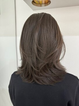 ムード(MOOD,) 暗めカラー/グランマッシュ[レイヤーカット/髪質改善/銀座]