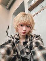 シラフ(SHIRAF)&nbsp;ブロンドカラー×レイヤーボブ