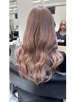 ランテルディ 渋谷(LANTERDIT)&nbsp;ミルクティーベージュ ブリーチ2.3回 ハイトーン 20代