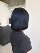 ルオラ(Luora)&nbsp;ブリーチによるブルーブラック