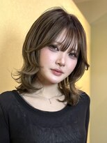 ウタ 大通×レイヤーカット×ミントベージュ