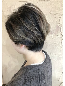 ジョリー アミ(jolie amie) 【ショート×ハイライト】