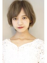 ラミ(L'ami)&nbsp;☆ グレーベージュ× 毛束感 ☆ 外国人風short style 斜めバング