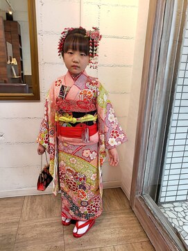 パリスパート2 七五三　ヘアメイク
