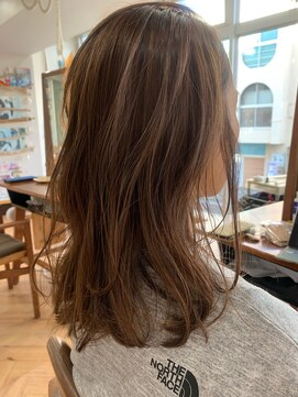 カナエ(CaNaE) ハイライトベージュ