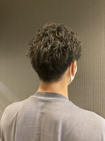 リリー(Lily)&nbsp;クセを活かしたスパイラル風ショート【理容室】蒲田/立会川/大森