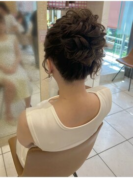 ヘアメイク マリア 福岡天神西通り(hair make MARIA) 高めお団子