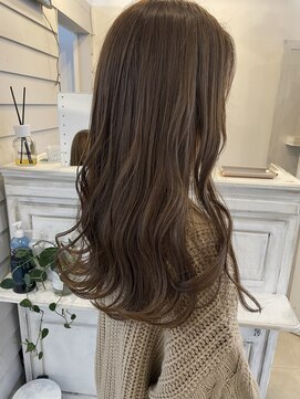 ジゼル 博多筑紫口店(GiseL) ベージュカラー