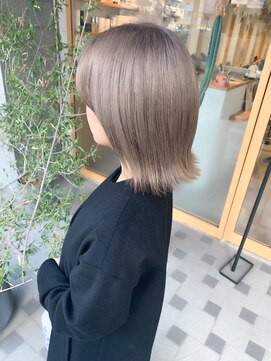 レオン(Re:ON) ダブルカラー×ミルクティーベージュ