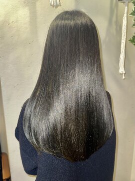 髪質改善ヘアエステサロン スロウ(SLOW by opsia) 暗め、マットアッシュ