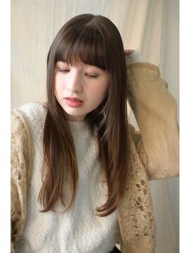コチ(cochi) 【ナチュラルな質感のストレートミディアム】