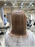 外ハネスタイル