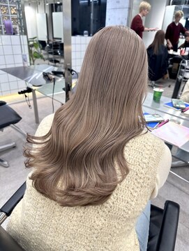 サンクマーケット 渋谷(cinq MARKET) 渋谷ブリーチカラー顔周りレイヤーカットミルクティーベージュ