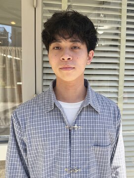 ロライマ 中目黒(roraima) 大人/黒髪/くせ毛/刈り上げ/ツーブロック/ショート/パーマ風