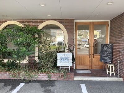 3台分の駐車スペースがございます。