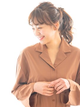 ヘアーサロン ラフリジー(Loufreasy) 結婚式や二次会・パーティにもおすすめ♪ねじりポニーテール