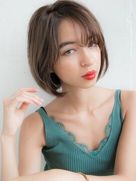 リリアン 青山(relian) 内巻きショートボブ