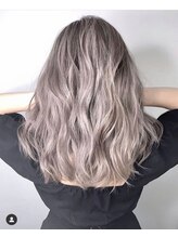 カラー特化サロンのトップスタイリスト達が作り出す【ハイクオリティカラー】