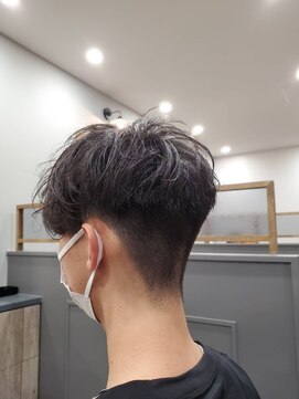 リヴァイヴ(revive) カット+パーマ