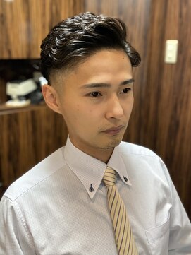 ヒロギンザ 御徒町店(HIRO GINZA) スキンフェード×アイロンパーマ