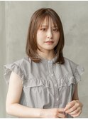 小顔ヘア/大人可愛い/ふんわりミディアム/シースルーバング