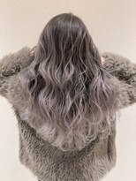 リード バイ ラグーン(LEAD by LAGOON)&nbsp;バレイヤージュグレージュハイライトダブルカラーケアブリーチ