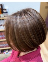 リリーパークス(Lily Parks)&nbsp;ハイライト×ショートボブ