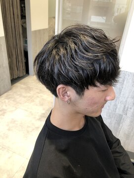 アトリエ(Atelier) メンズの方オススメ　シルバーハイライトデザイン