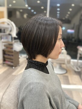 イースタイルコムズヘア 柳通り店(e-style com's hair) #前下がりボブ#ショート#ショートレイヤー