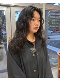 韓国風ドライな質感の秋冬ロングデジタルカーリーパーマ