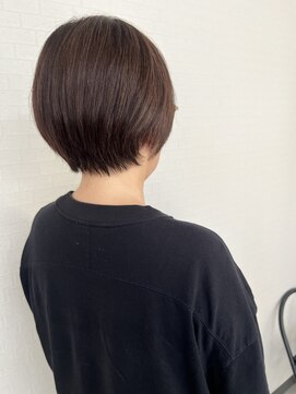 ダダ(DaDa) ひし形ショートボブ